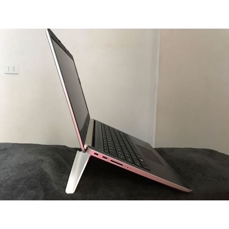 Giá để máy tính bảng laptop IKEA