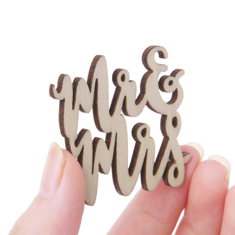 Set 15 bảng gỗ chữ Mr &amp; Mrs trang trí bàn tiệc