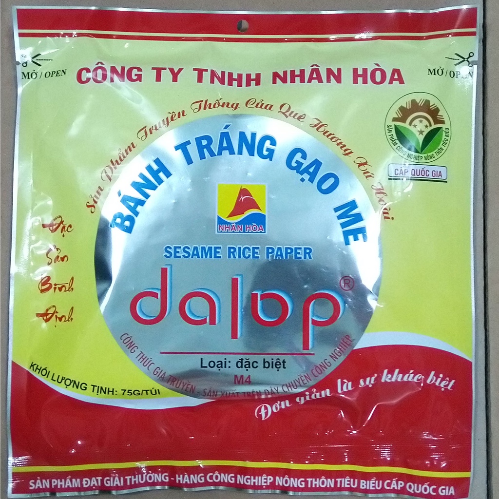 Bánh tráng gạo mè dalop