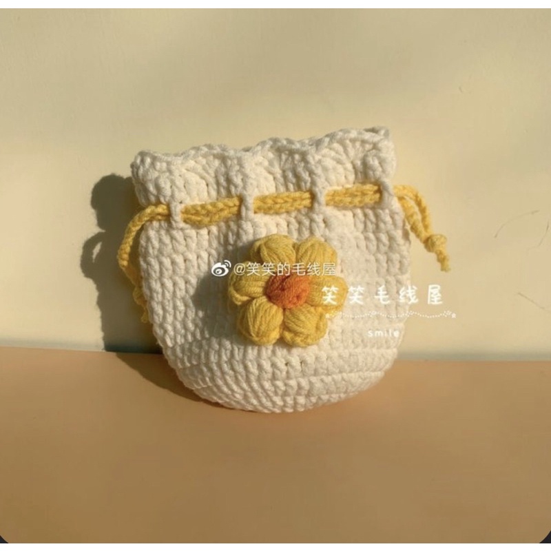 Túi len hoa sắc màu