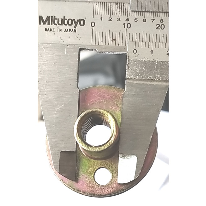 Pát sắt đồng tiền M8 - M10/ Patt tròn 3 lỗ/ Pát đồng tiền