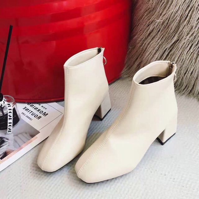 BỐT DA KHOÁ TRÒN SAU