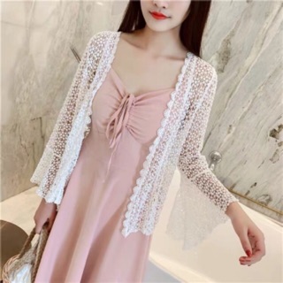 Khoác cardigan ren tay loe