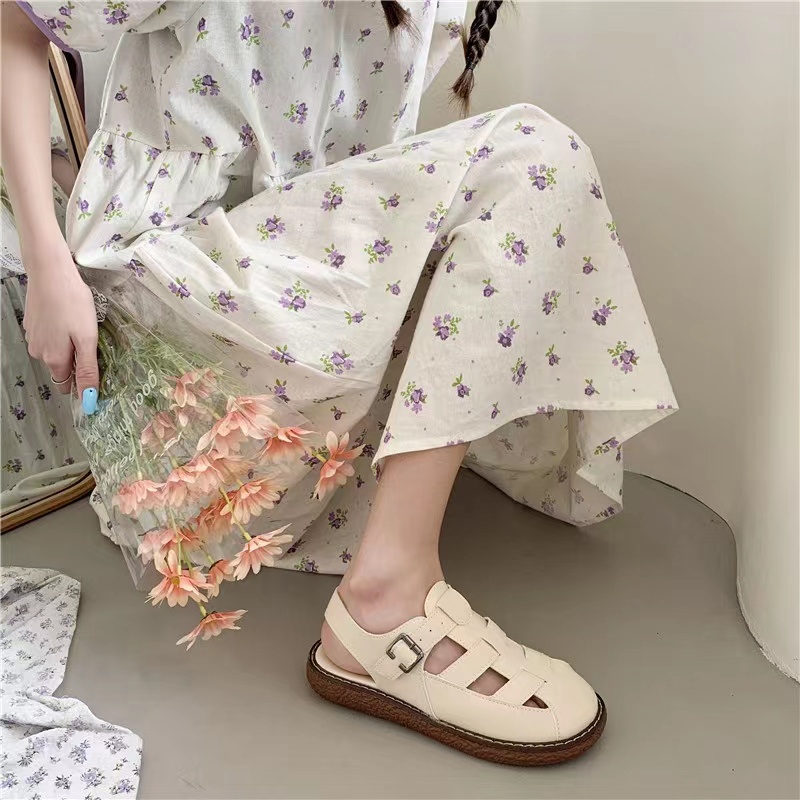 Giày sandal mũi tròn phong cách Nhật Bản