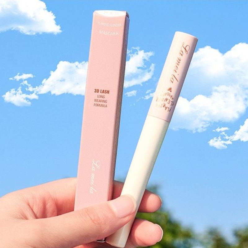 Mascara siêu mảnh, làm dài và cong vút