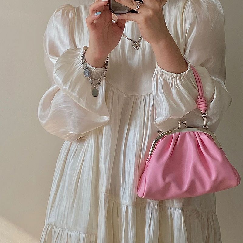 Túi Xách Đeo Chéo Dạng Gập Phối Dây Xích Dễ Thương Thời Trang Mùa Hè Cho Nữ