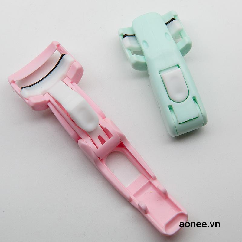 ✨✨Dụng Cụ Uốn Cong Mi Tiện Dụng Chất Lượng Cao