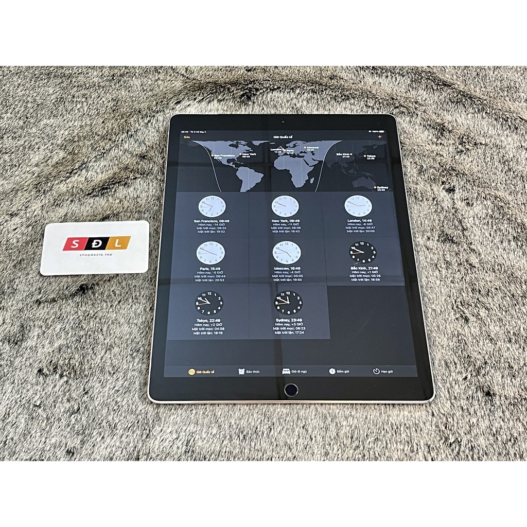 Máy tính bảng Apple iPad pro 12.9 inch gen 1 dung lượng 128GB bản 4G | WebRaoVat - webraovat.net.vn