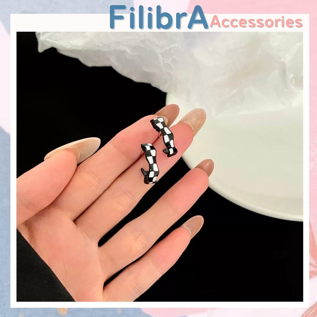 Bông tai nhựa caro cá tính, phụ kiện trang sức TS011 - Filibrastyle