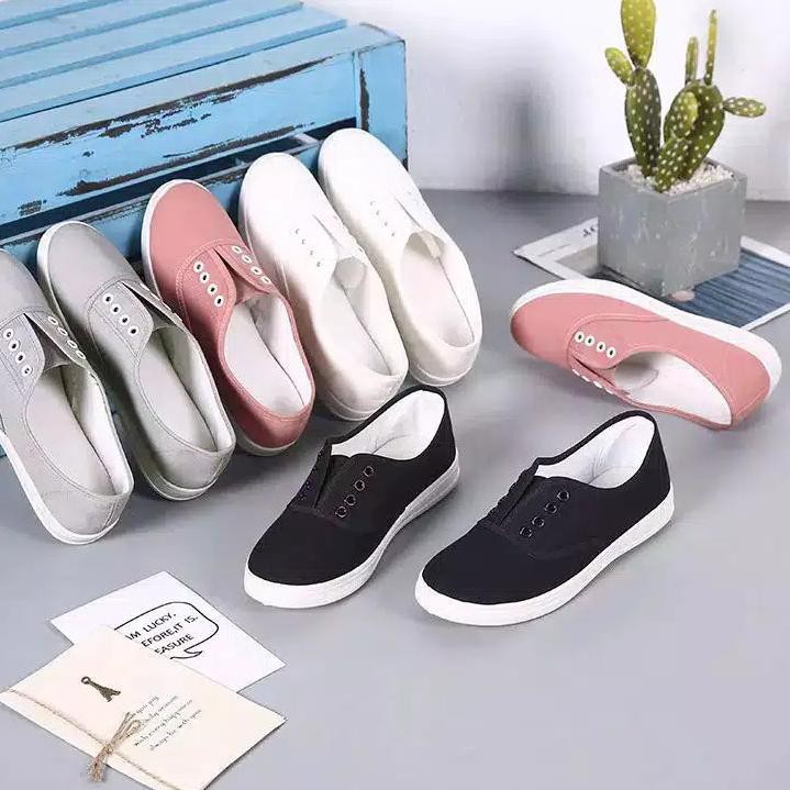 (Hàng Mới Về) Giày Slip On Cao Su 11.11 (Wnt-764)