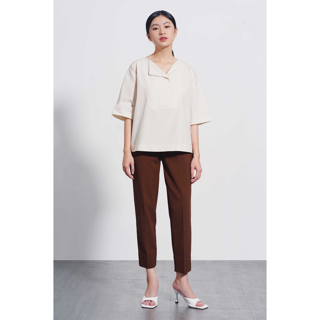 Áo bẻ lá cổ 1 nút. Cotton Poplin - Routine 10F20SHLW002