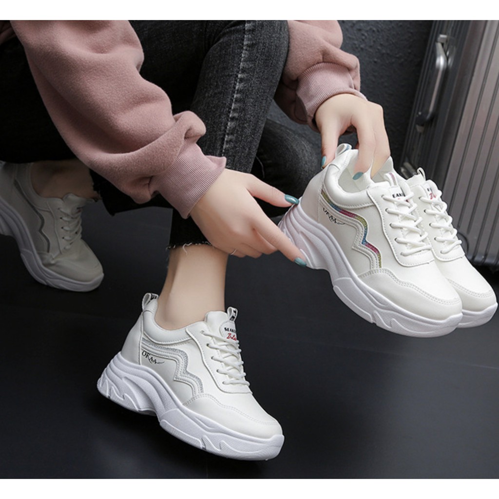 Giày thể thao nữ , giày sneaker nữ độn đế AA OKK  5cm nhũ lấp lánh đường viền đế sóng hàng cao cấp cực đẹp và êm chân