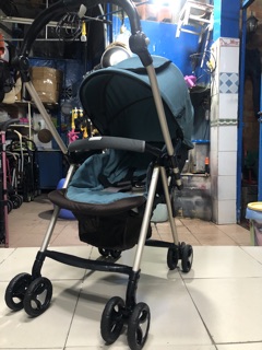 Xe đẩy 2 chiều Combi Ricco