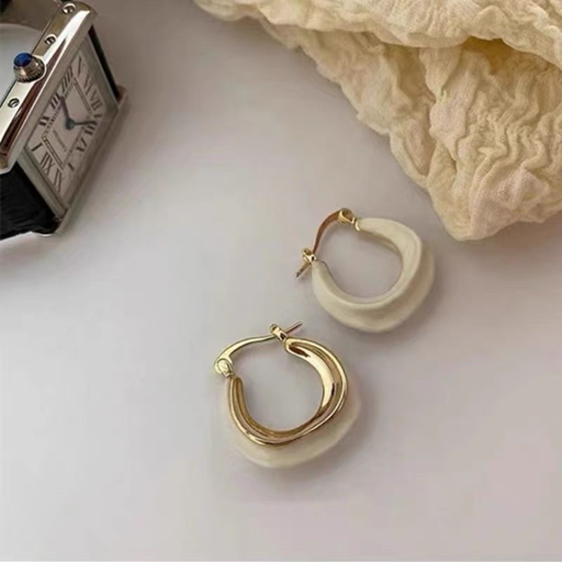 Bông tai khoen nhiều kiểu vintage