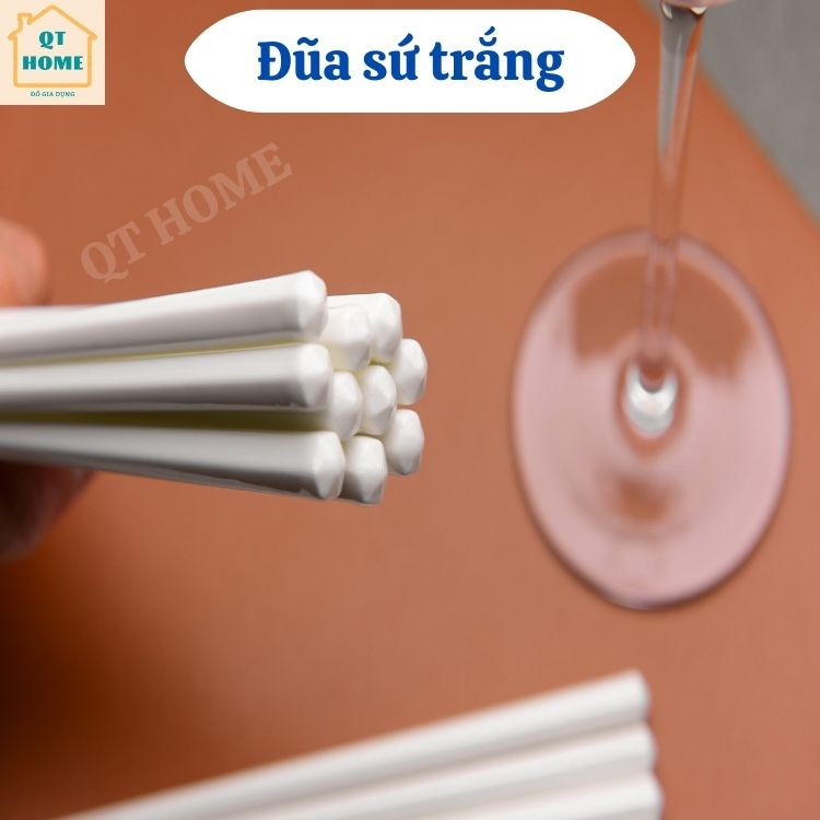 Đũa Sứ Màu Trắng Và Bông Hoa, An Toàn, Không Mốc, Không Trơn, Chịu Nhiệt