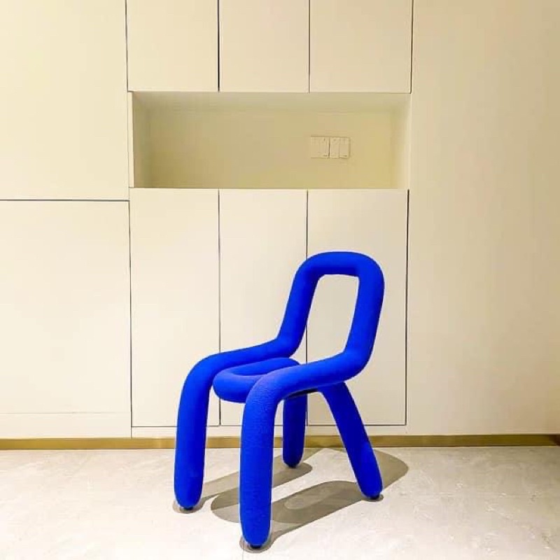 Ghế bold chair phong cách hiện đại cách điệu, độc lạ, sang chảnh