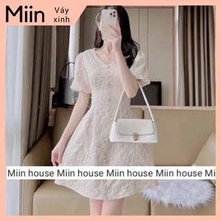Váy gấm xốp cổ tim cúc ngọc
