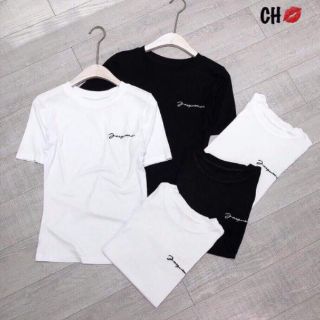 Áo thun thêu chữ ngực siêu mềm basic