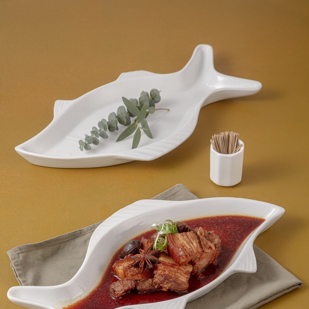 Đĩa sứ Long Phương - Hình cá hai vây sâu lòng dài 35cm