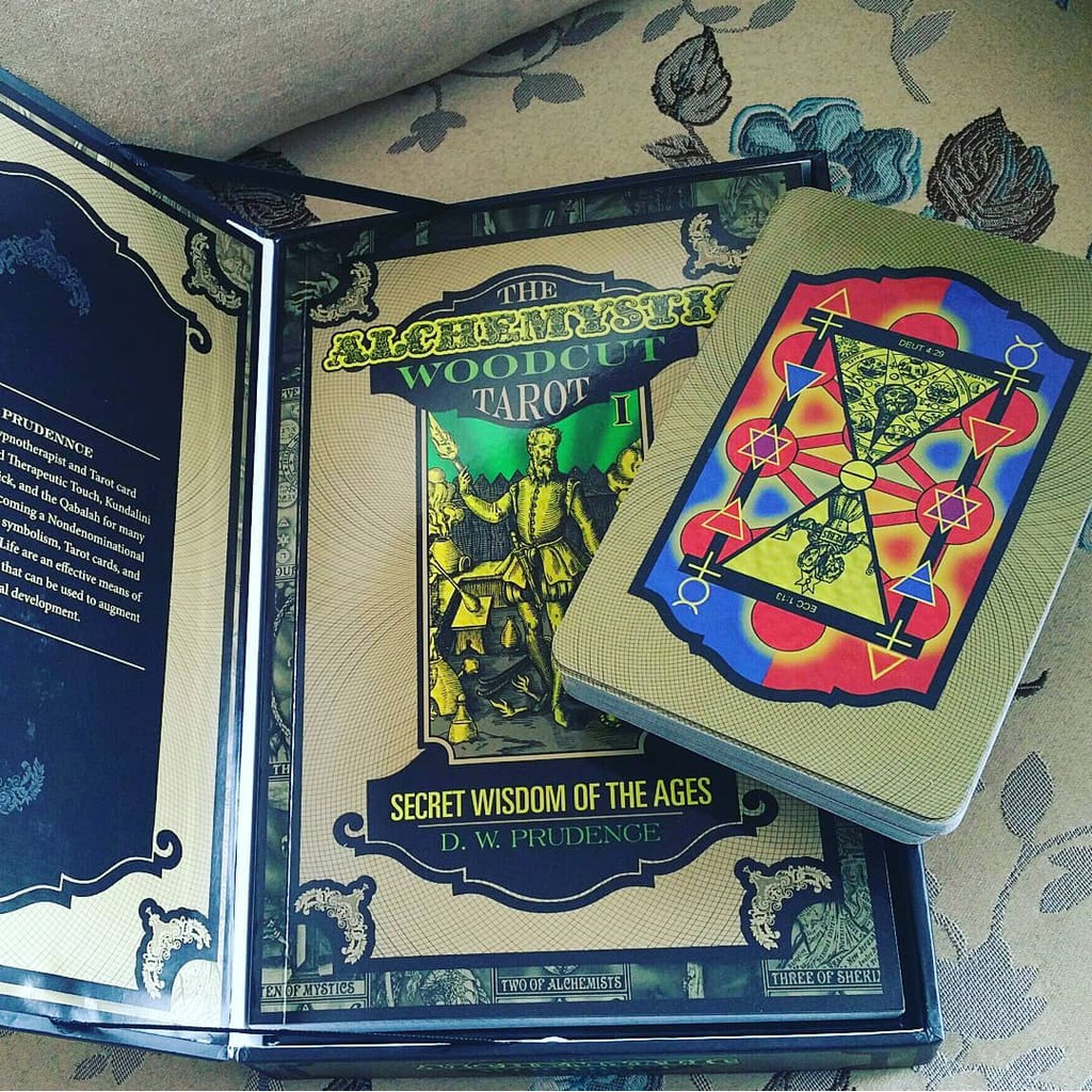 Bộ Bài AlcheMystic Woodcut Tarot (Mystic House Tarot Shop) - Bài Gốc Authentic Chính Hãng 100%