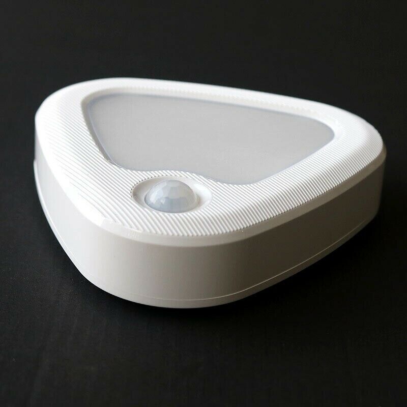 Đèn Led Cảm Biến Chuyển Động Chạy Pin Cho Cầu Thang Phòng Ngủ