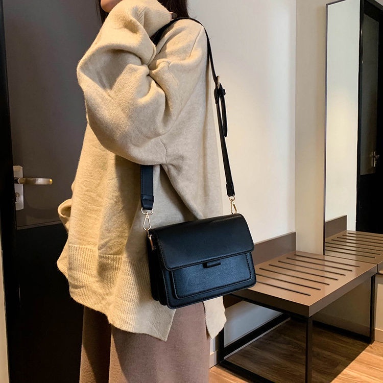 Túi Đeo Chéo Thời Trang Hàn Cho Nữ