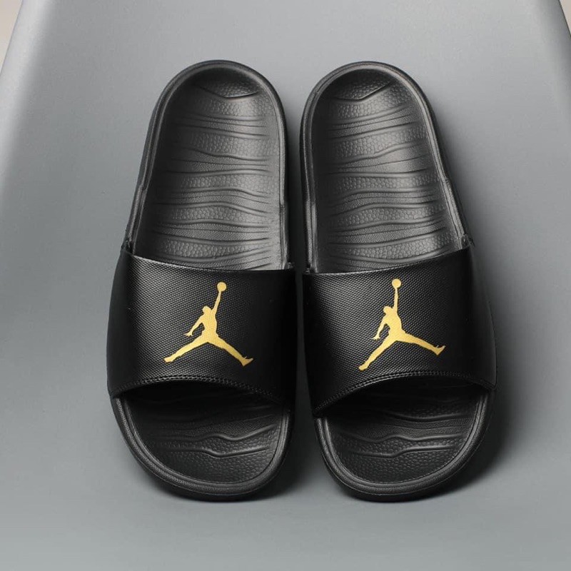 Dép Jordan quai ngang Break chưa bao giờ ngừng HOTTT