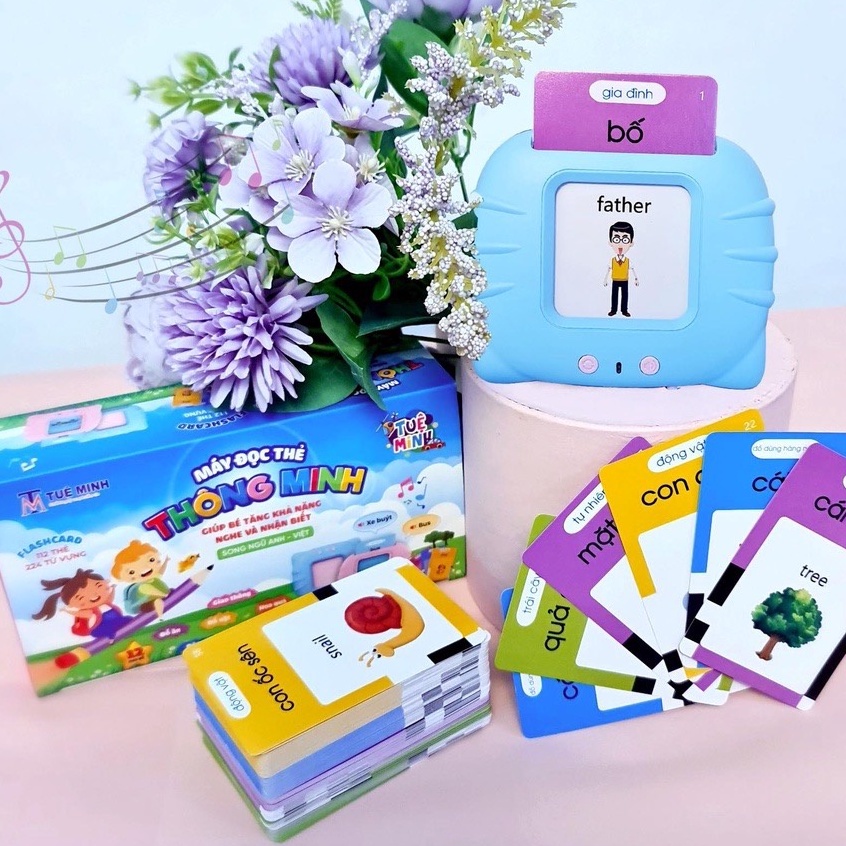 Máy Đọc Thẻ Từ Vựng Flashcard Tiếng Anh Cho Bé- 112 thẻ 224 từ vựng- Sạc cổng USB không sóng điện từ