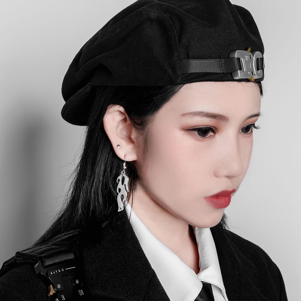 Khuyên tai mặt hình ngọn lửa phong cách punk gothic hiện đại cá tính 22213