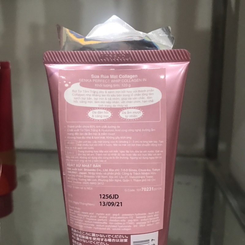 Sữa rửa mặt Sạch sâu - Sáng hồng Senka Perfect Whip Berry Bright 120g