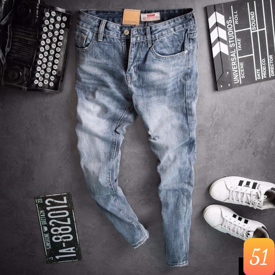 Quần jean nam màu xanh nhạt trơn rách gối chất liệu bò jeans cao cấp co dãn 4 chiều đẹp form rin skinny LAVADO 6 mẫu mới