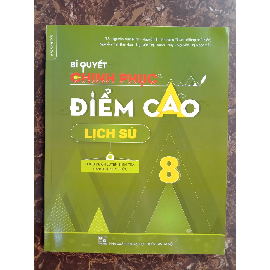 Sách Bí quyết chinh phục điểm cao Lịch sử 8