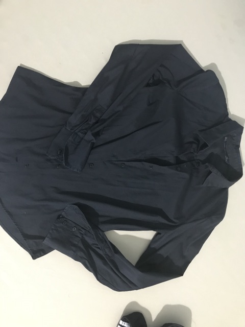 Áo sơ mi trắng, đen zara size S chuẩn auth