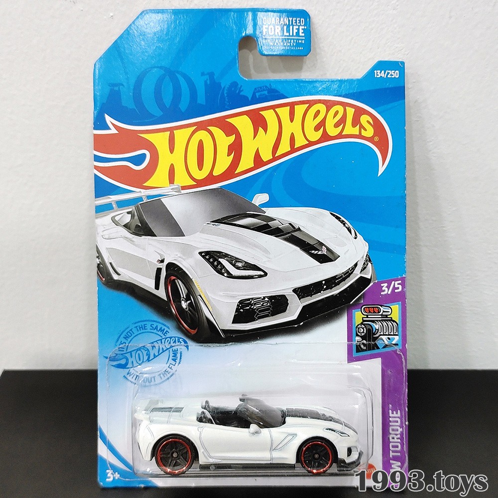 [New] Xe mô hình 1:64 Hot Wheels Basic HW Torque 2021 - 19 Corvette ZR1 Convertible GRY03