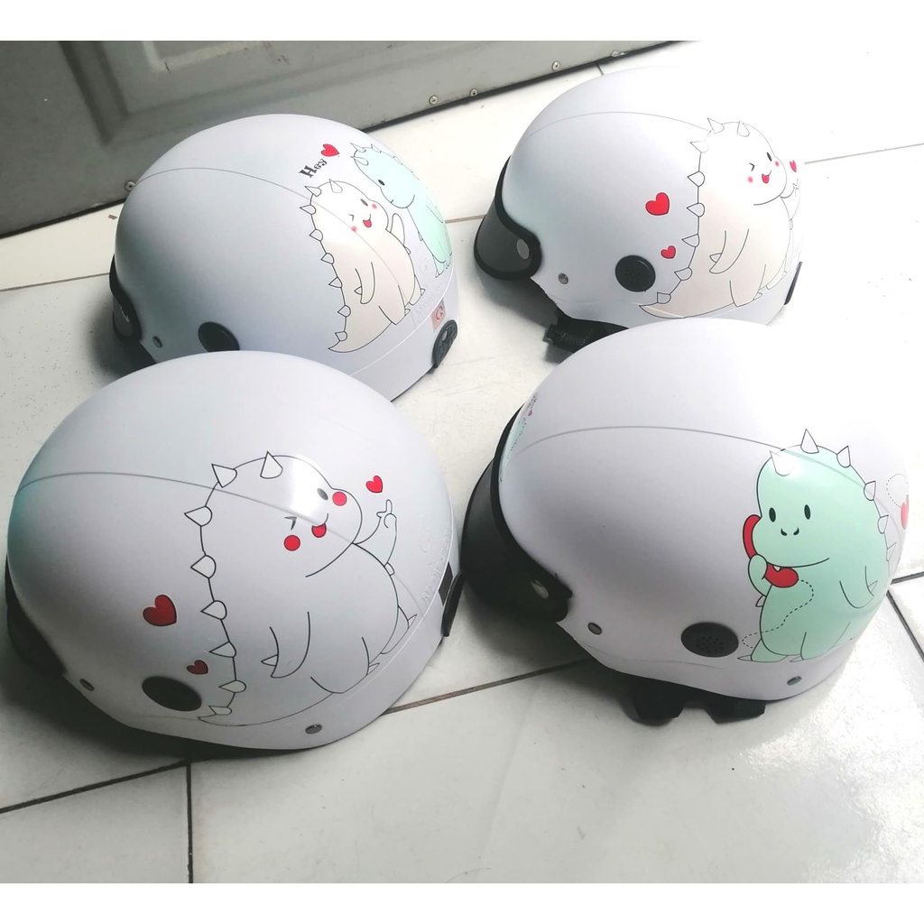 Hot trend / Nón bảo hiểm sơn chât lượng in hình khủng long cuteee