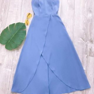 Váy maxy hai dây đan lưng