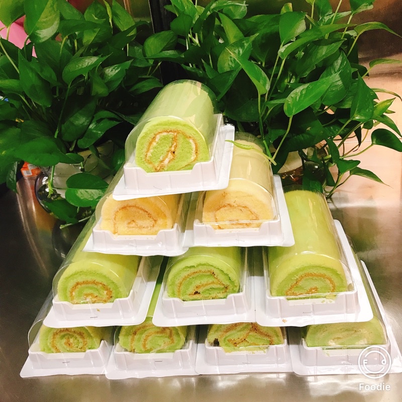 BÁNH BÔNG LAN CUỘN GIAO NGAY TRONG NGÀY