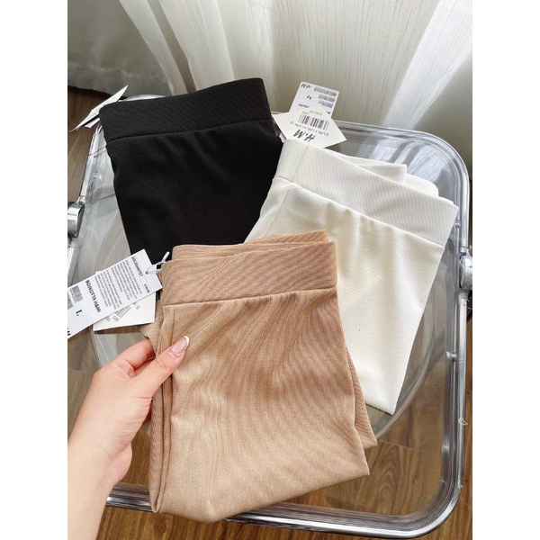 QUẦN LEGGING NGỐ TĂM XUẤT SỊNN