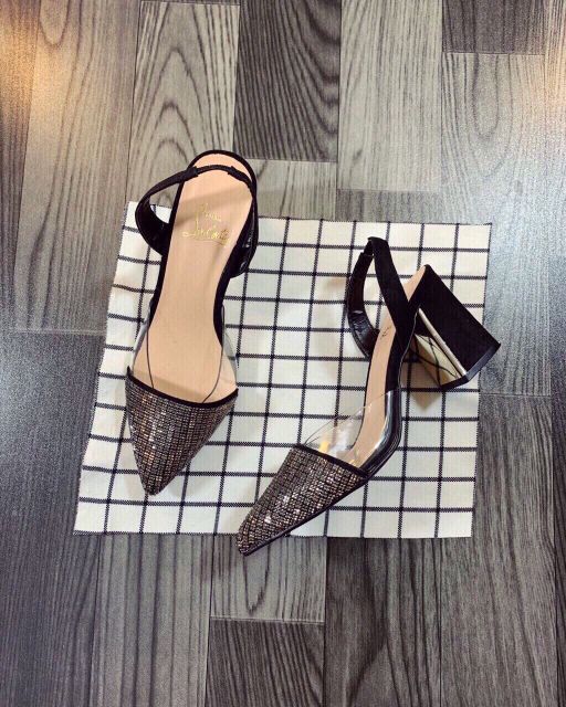 Mã Zara Baszic Sling Back mũi nhọn cut 1 eo xinh sang quá 
✔️ Sz: 35-38