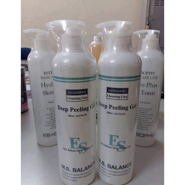 Gel tẩy da chết mặt ESTESOPHY Hàn Quốc Chai 500ml