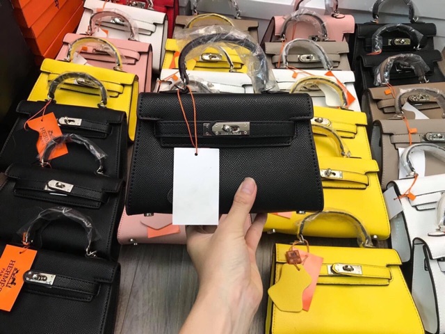 Túi Chữ H mini 350 sale còn 250k ( fullbox )