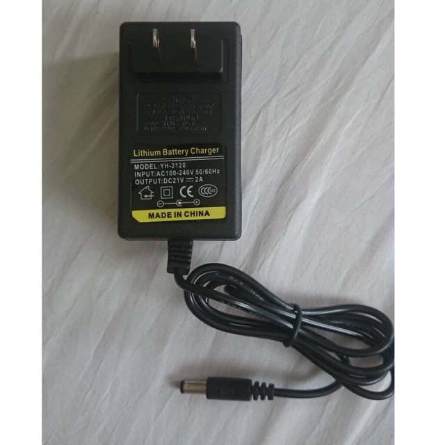 Sạc pin lion 5s 18v 2A