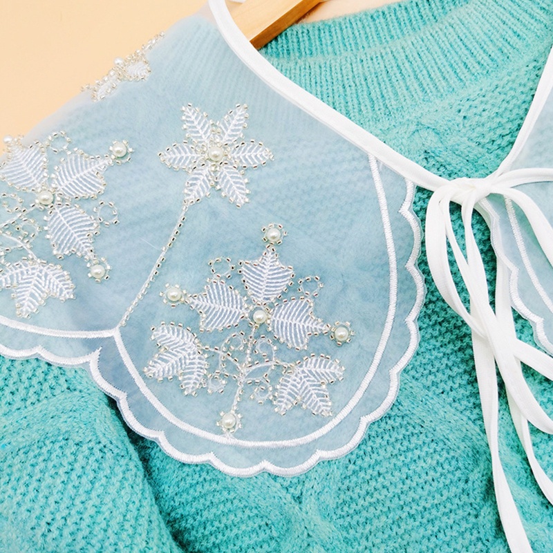 Cổ Áo Giả Thêu Họa Tiết Chiếc Lá Nhìn Xuyên Thấu Cho Nữ