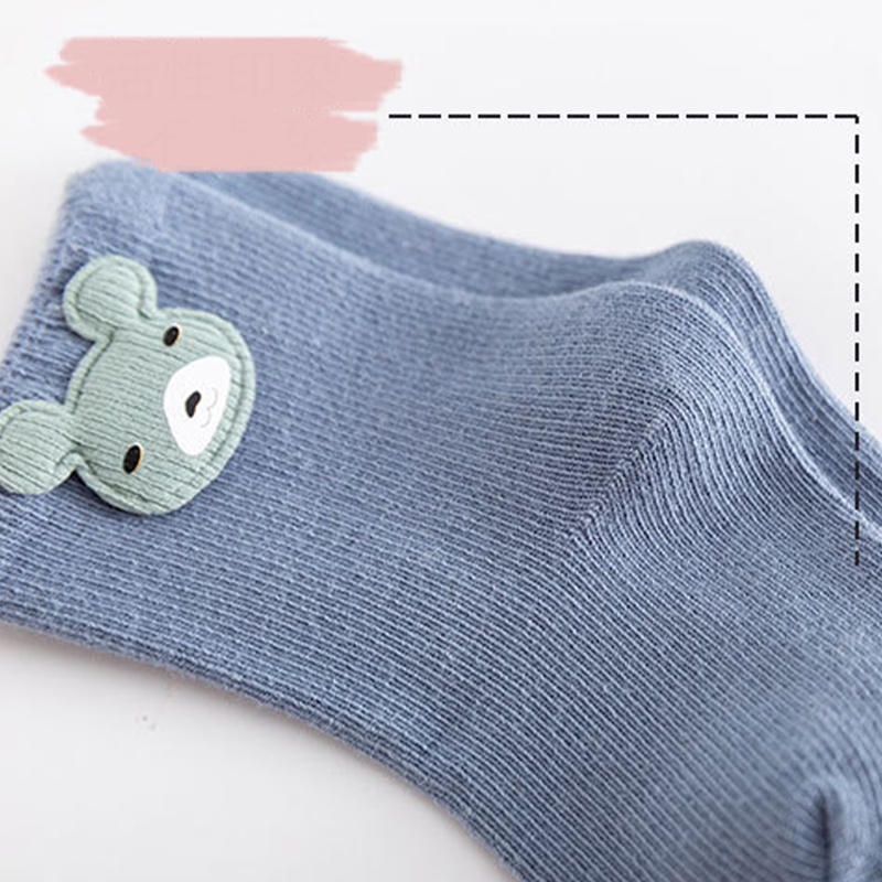 Set 3 Đôi Tất Cotton Mềm Mại Giữ Ấm Mùa Thu Đông In Họa Tiết Hoạt Hình Dễ Thương Cho Bé