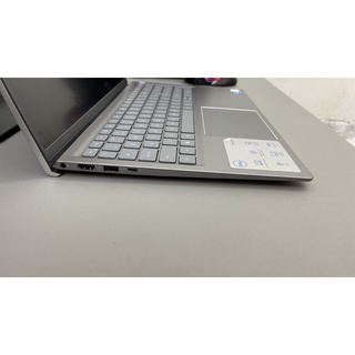 Laptop mỏng nhẹ Dell Inspiron 15 5510 Core i5-11300H, 8GB, 256GB, Iris Xe Graphics, 15.6'' FHD IPS