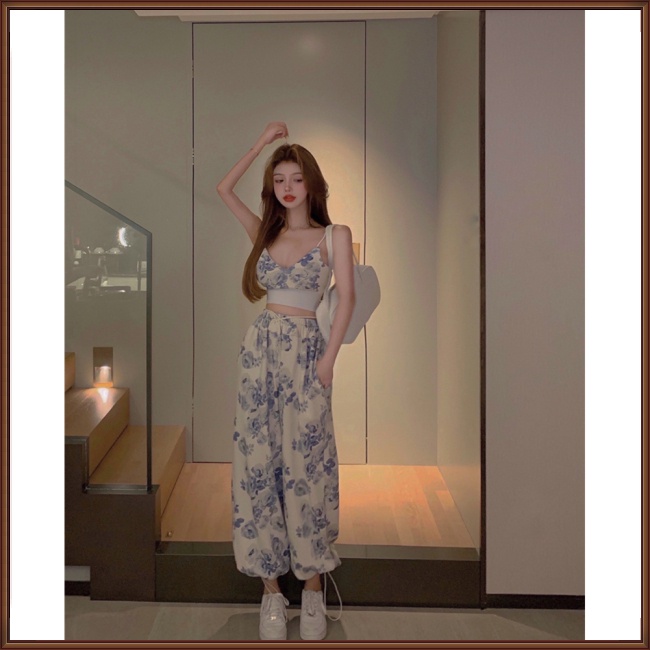 Set Đồ 2 Món Gồm Áo Hai Dây Cổ Chữ V + Quần Dài Ống Rộng Lưng Thun Rút Dây Hoạ Tiết Hoa Dành Cho Nữ