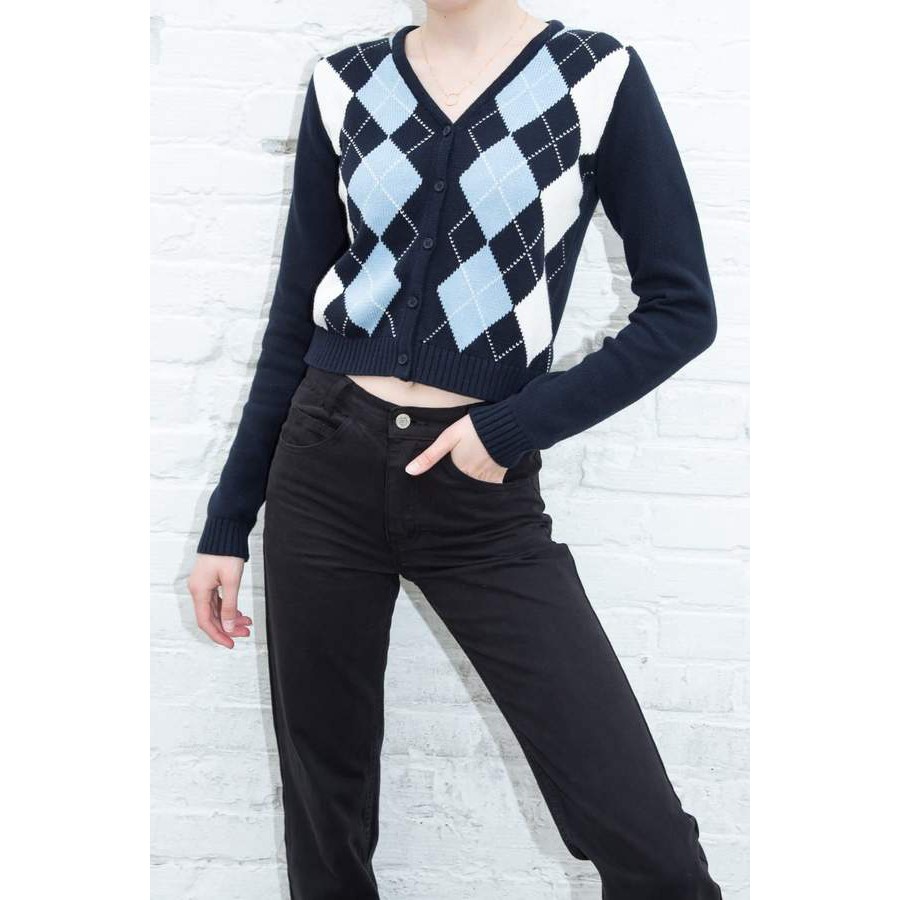 Áo Cardigan Tay Dài Dệt Kim Cổ V Họa Tiết Quả Trám Phong Cách Cổ Điển - Len Cao Cấp - Elizabeth Cardigan