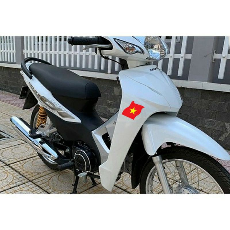 TEM DÁN XE MÁY Ô TÔ LÁ CỜ VIỆT NAM  DECAL CAO CẤP CHỐNG NƯỚC
