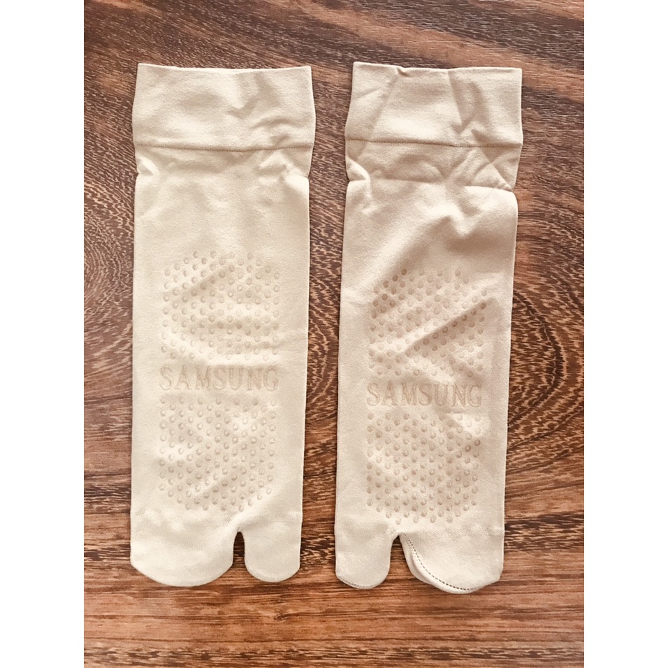 [HCM]Combo 10 đôi vớ da nữ hạt silicon chống trượt thương hiệu cao cấp A MEO  màu da chân siêu co giãn ,bảo đảm