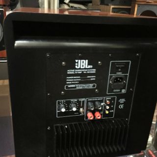 Loa siêu trầm JBL